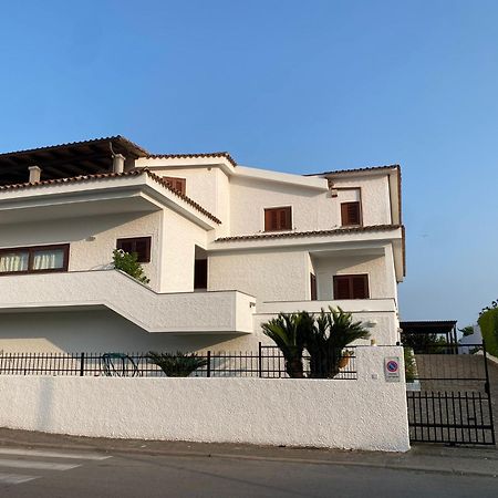 Villa Da Rosa Ольбия Экстерьер фото
